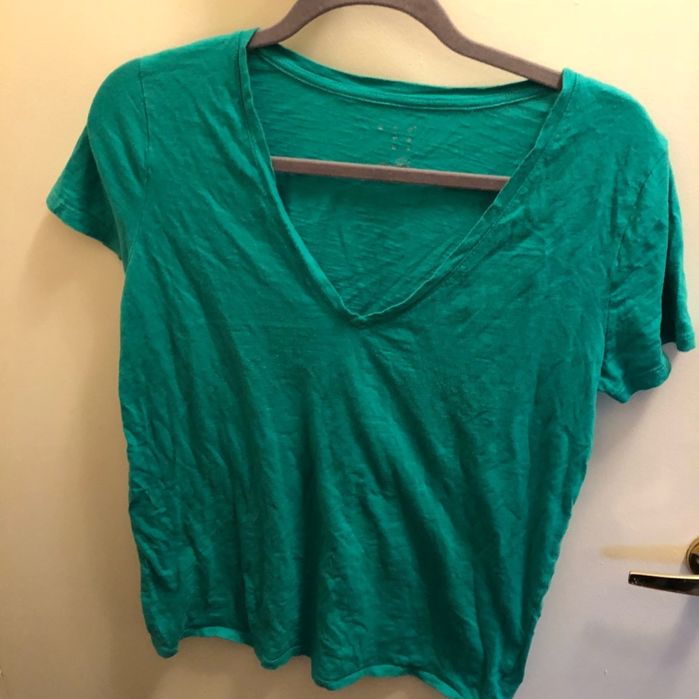 Green short sleeve